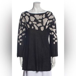 St. John (no wool) top.